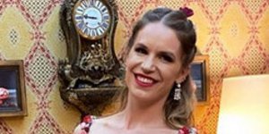 Η Ευγενία Νιάρχου ξεχώρισε με την εντυπωσιακή της εμφάνιση