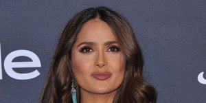 Χρυσες Σφαίρες 2020, το ξέχειλο μπούστο της Σάλμα Χάγιεκ