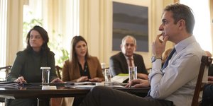 Ο Πρωθυπουργός αξιολόγησε το έργο στο υπουργείο Παιδείας