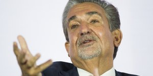 Ο Ελληνας ομογενής κροίσος Τεντ Λεόνσις 