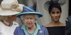 βασίλισσα Ελισάβετ Μέγκαν Μαρκλ