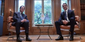 Στο Μέγαρο Μαξίμου ο πρωθυπουργός με τον Νίκο Αναστασιάδη