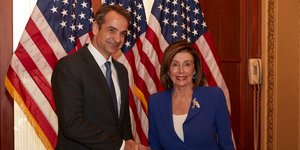 Ο Κυριάκος Μητσοτάκης με την πρόεδρο της Βουλής των Αντιπροσώπων Νάνσι Πελόζι