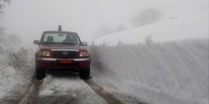 Συνεχίζεται ο αποχιονισμός στο Οροπέδιο Λασιθίου - Τέσσερα μέτρα το χιόνι