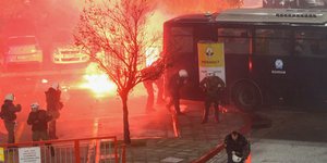 Εικόνα λίγο πριν από την έναρξη του αγώνα Ολυμπιακού-Παναθηναϊκού