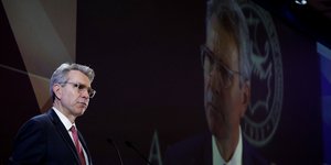 Ο κ. Πάιατ σε ομιλια