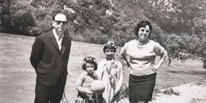 Η Αικατερίνη Σακελλαροπούλου και η οικογένειά της