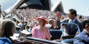 Η πριγκίπισσα Νταϊάνα με τον πρίγκιπα Κάρολο σε βασιλική περιοδεία στην Αυστραλία
