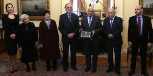 Με την Ενωση Συγγενών Πεσόντων στο Αλβανικό Μέτωπο συναντήθηκε ο Προκόπης Παυλόπουλος