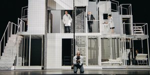 προβες θεατρο