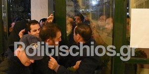 Επεισόδια στο δημαρχείο Χίου