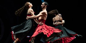 Δύο τελευταίες παραστάσεις της Εύθυμης Χήρας στο θέατρο Ολύμπια του ΟΠΑΝΔΑ και του δήμου Αθηναίων