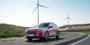 Ford Kuga: Eξασφαλίζει τη χαμηλότερη κατανάλωση στην κατηγορία του