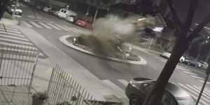 H στιγμή του απίστευτου τροχαίου στο Λονγκ Μπιτς της Καλιφόρνια