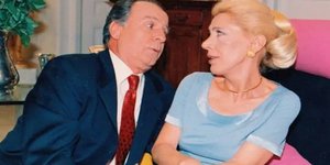 δυο ξενοι