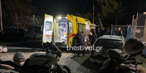 Ασθενοφόρο και μηχανές αστυνομίας στα Διαβατά