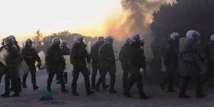 Επεισόδια στη Μυτιλήνη για τις νέες δομές 