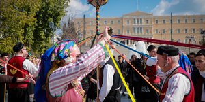 Γαϊτανάκι στο Σύνταγμα