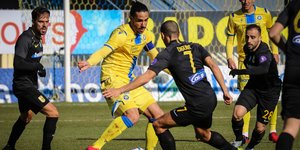 Μονομαχία του Ιγκλέσιας με τον Ντιγκινί