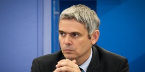 Καραγκούνης για Νovartis
