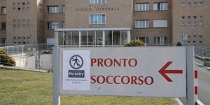 Τα επείγοντα περιστατικά του νοσοκομείου στο Κοντόνιο όπου μεταφέρθηκε ο πρώτος ασθενής με κορωνοϊό