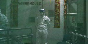 Ειδικές στολές και μάσκες για κορωνοϊό