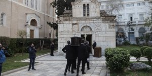 Κώστας Βουτσάς λαϊκό προσκύνημα