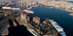 Το λιμάνι του Πειραιά