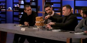 Οι κριτές του MasterChef 4 και ο καλεσμένος σεφ δοκιμάζουν τα πιάτα αντιγραφής