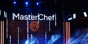 Εικόνα από την κουζίνα του MasterChef 4 όταν σβήσουν τα φώτα