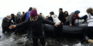 Νέες ροές καταφθάνουν από τα παράλια