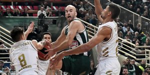 Ο Καλάθης σε φάση από τον αγώνα ΠΑΟ-Ρεάλ στο ΟΑΚΑ