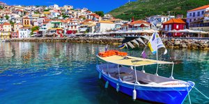 βαρκα λιμανι