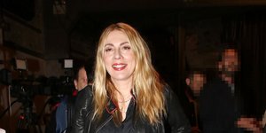 Η Σμαράγδα Καρύδη με μαύρο φόρεμα