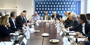 Συνεδρίαση της Super League