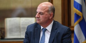 Κώστας Τσιάρας