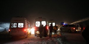 Τουρκία: Χιονοστιβάδα καταπλάκωσε λεωφορείο -Τουλάχιστον τέσσερις νεκροί