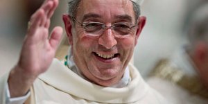 Ο καρδηνάλιος Αντζελο ντε Ντονάτις