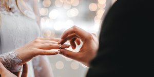 απαγόρευση κυκλοφορίας γάμος