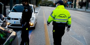 Ελεγχοι της ΕΛ.ΑΣ. για την τήρηση του μέτρου απαγόρευσης της κυκλοφορίας
