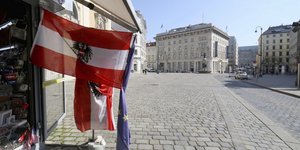Άδειοι δρόμοι στο κέντρο της Βιέννης στην Αυστρία μετά την πανδημία κορωνοϊού