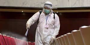 Ψεκασμός για τον περιορισμό εξάπλωσης του ιού 