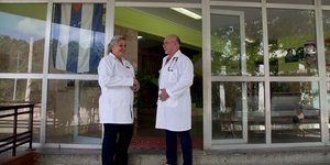 Γιατροί στην Κούβα