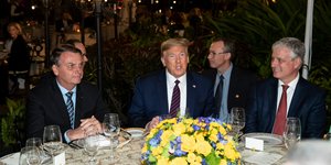 Μπολσονάρου και Τραμπ σε δείπνο στη Φλόριντα