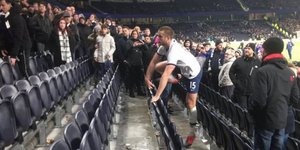 Ο Ερικ Ντάιερ κάνει ντου στις εξέδρες