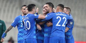 Ποδοσφαιριστές της Εθνικής ομάδας πανηγυρίζουν