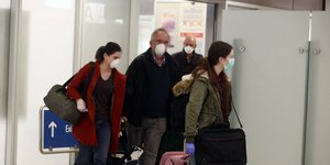 Επαναπατρισθέντες στην Αθήνα κατά την διάρκεια της πανδημίας του κορωνοϊού