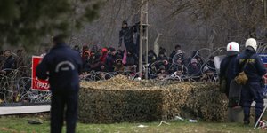 Ενταση στα σύνορα στον Εβρο