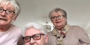 τρεις φίλες συνταξιούχες