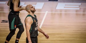 Απογοητευμένος Καλάθης